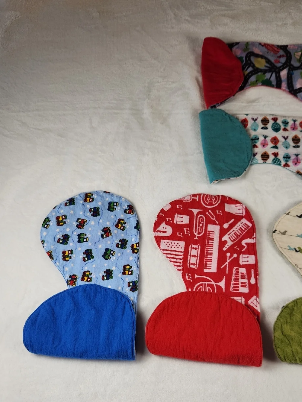 Set of 6 Baby Burp Cloths / Bibs - Soft Flannel Reversable.